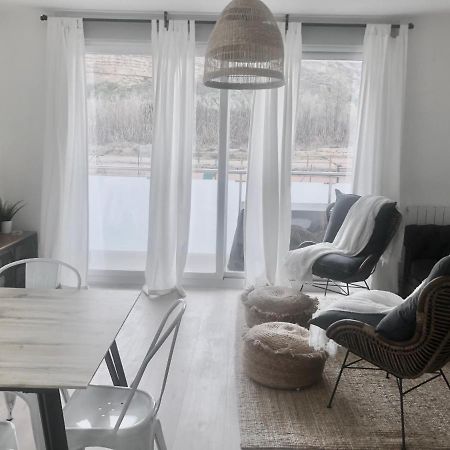 Precioso apartamento en Monzón con terraza,piscina,parque infantil y parking Exterior foto