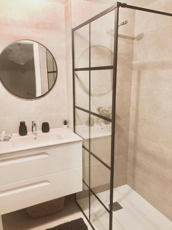 Precioso apartamento en Monzón con terraza,piscina,parque infantil y parking Exterior foto