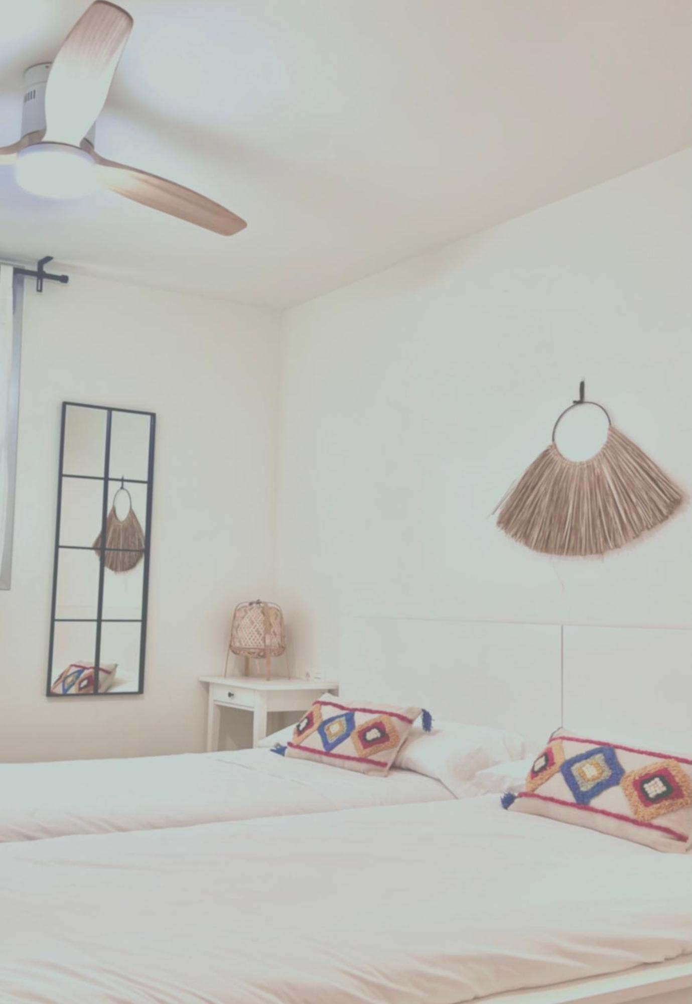 Precioso apartamento en Monzón con terraza,piscina,parque infantil y parking Exterior foto